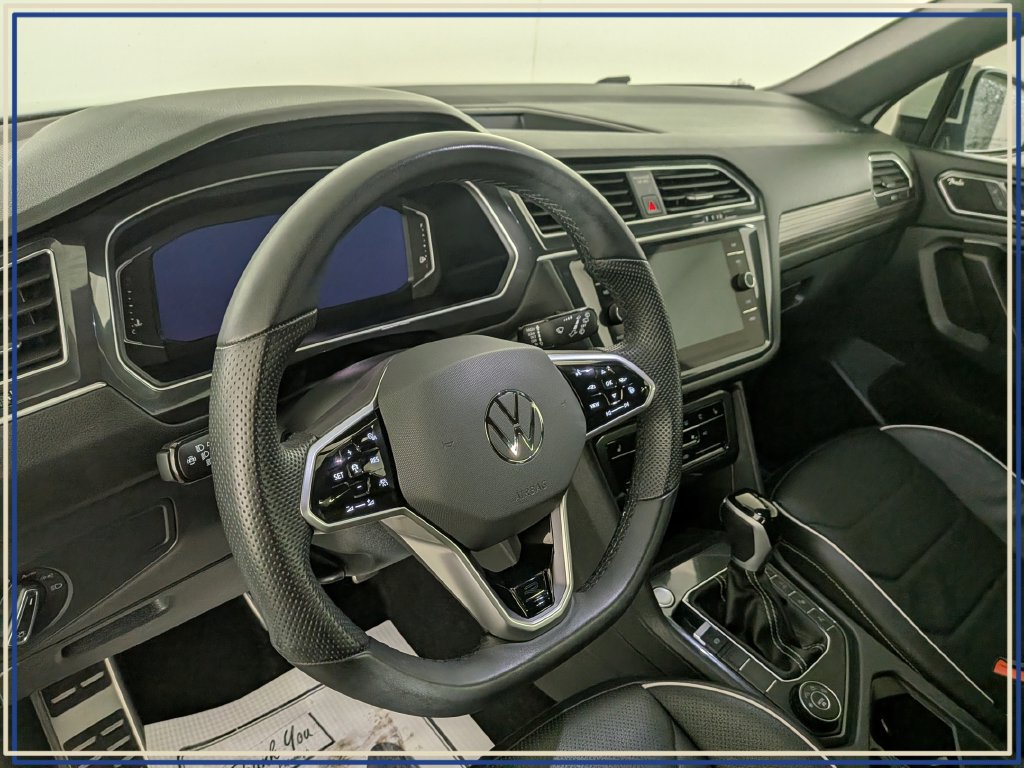 Used 2024 Volkswagen Tiguan SEL R-Line AWD/4WD image 21