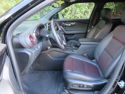 Used 2022 Chevrolet Blazer RS w/ Enhanced Convenience Package image 31