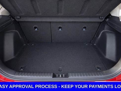 Used 2025 Hyundai Venue SEL FWD image 15