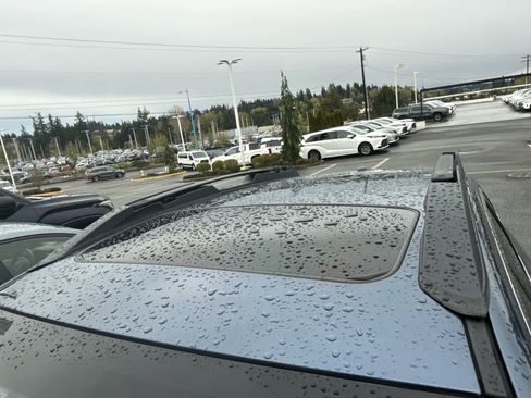 Used 2015 Subaru Outback 3.6R Limited image 17