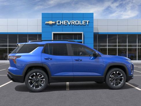 New 2026 Chevrolet Equinox RS w/ Convenience Package III image 5