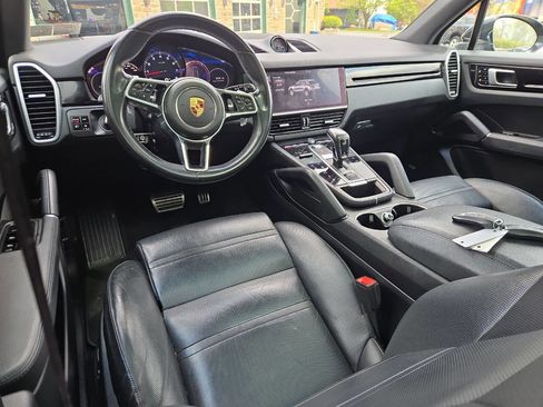 Used 2020 Porsche Cayenne S AWD/4WD image 24