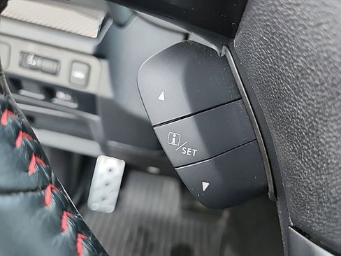 Used 2020 Subaru WRX AWD/4WD image 17