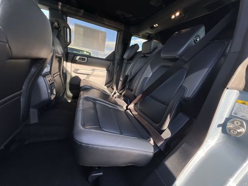 New 2025 Ford Bronco Outer Banks image 25