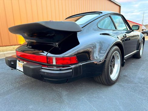 Used 1987 Porsche 911 Carrera image 20