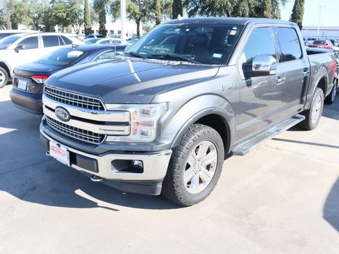 Used 2018 Ford F150 Lariat w/ Equipment Group 502A Luxury image 5