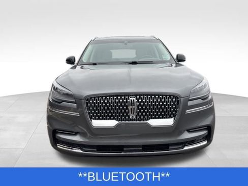 Certified 2023 Lincoln Aviator Reserve w/ Equipment Group 201A image 9