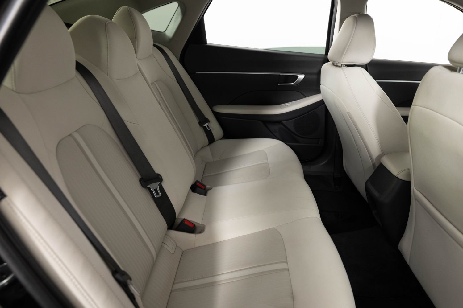 Used 2023 Hyundai Sonata SE w/ Preferred Accessory Package FWD image 21
