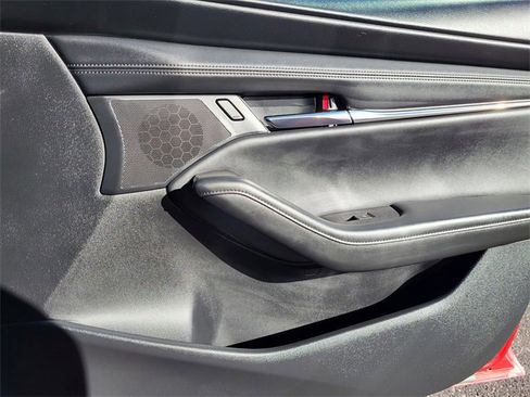 Certified 2025 MAZDA MAZDA3 s image 27