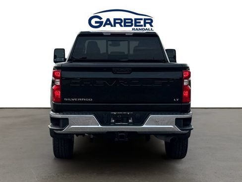 Used 2025 Chevrolet Silverado 2500 LT AWD/4WD image 4