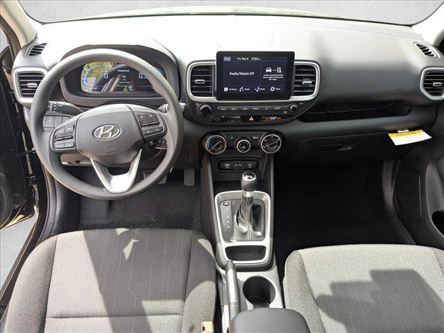 Used 2026 Hyundai Venue SE FWD image 17