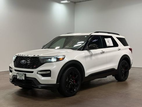 Used 2021 Ford Explorer ST w/ ST Street Pack AWD/4WD image 28