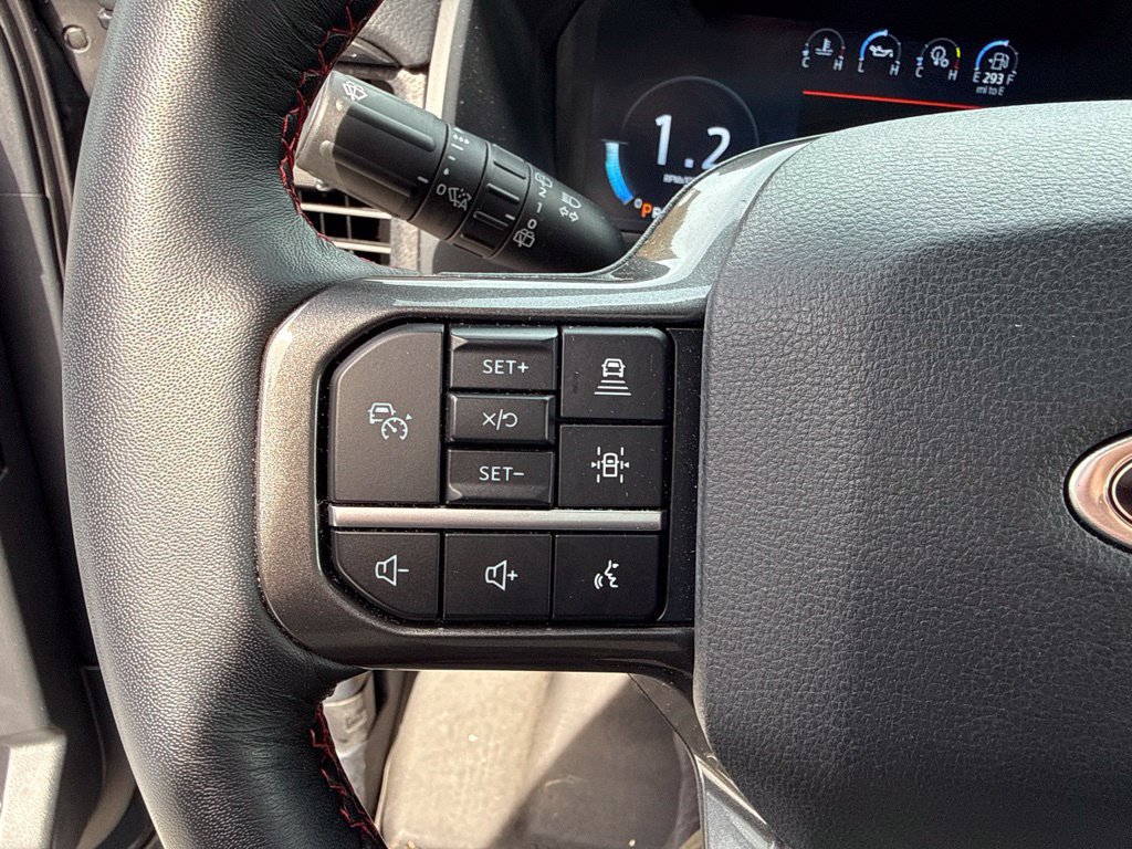 Used 2024 Ford Expedition Max Limited AWD/4WD image 14