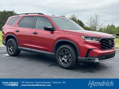 Certified 2025 Honda Pilot TrailSport