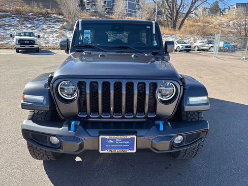 Used 2021 Jeep Wrangler Unlimited Sahara image 2
