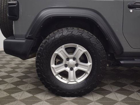 Used 2022 Jeep Wrangler Sport image 25