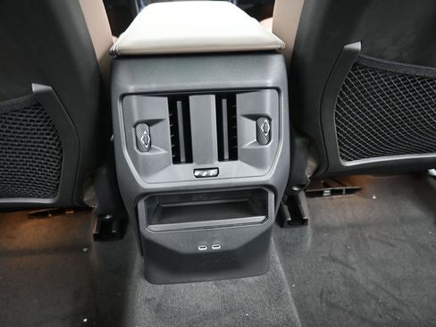 Certified 2026 BMW X3 xDrive30 w/ Premium Package AWD/4WD image 31