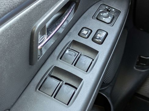 Used 2019 Mitsubishi Outlander Sport ES FWD image 29
