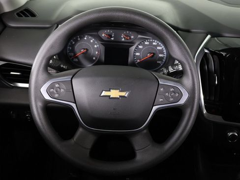 Used 2021 Chevrolet Traverse LS AWD/4WD image 36