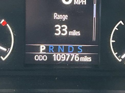 Used 2019 Toyota Sequoia SR5 image 35