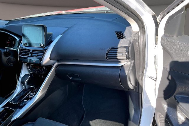Used 2025 Mitsubishi Eclipse Cross SE AWD/4WD image 14