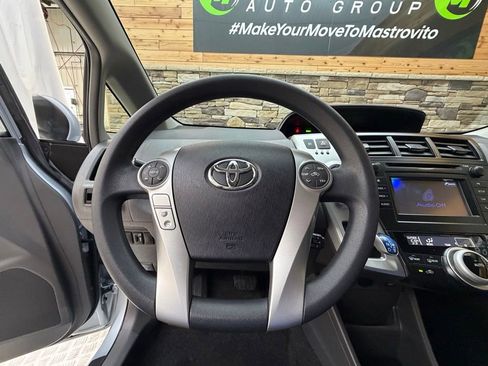 Used 2013 Toyota Prius V Two FWD image 18