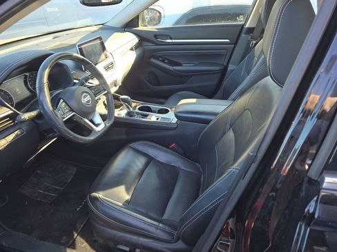 Used 2020 Nissan Altima 2.0 Platinum image 13