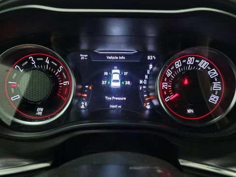 Used 2019 Dodge Challenger SXT RWD image 23