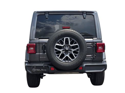 Certified 2025 Jeep Wrangler Unlimited Sahara AWD/4WD image 6
