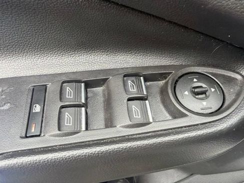 Used 2018 Ford Escape Titanium AWD/4WD image 23