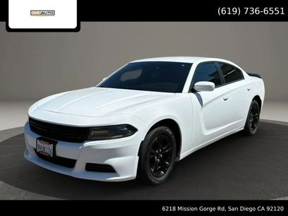 Used 2017 Dodge Charger SE