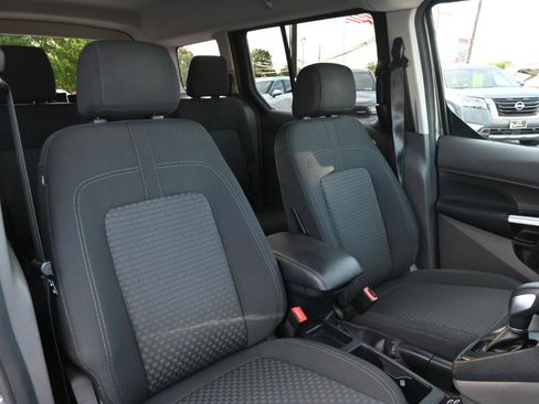 Used 2020 Ford Transit Connect XLT FWD image 39