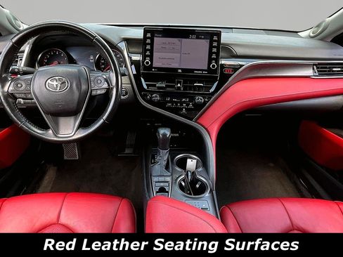 Used 2024 Toyota Camry XSE FWD image 7