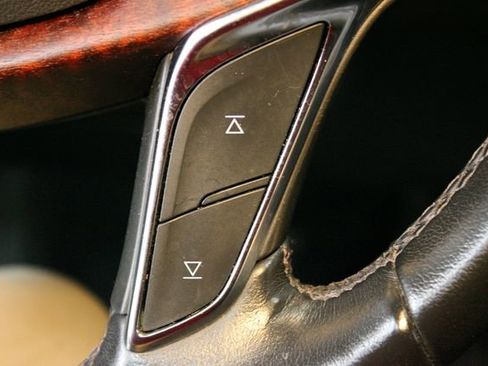 Used 2022 Cadillac XT5 Premium Luxury w/ Technology Package image 24