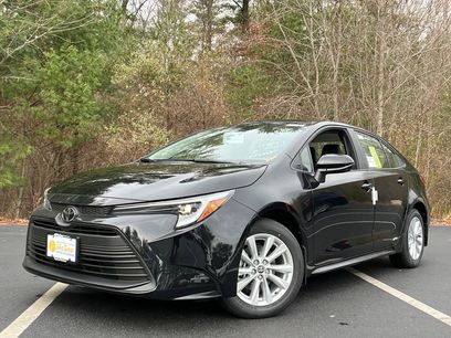 New 2026 Toyota Corolla LE w/ LE Premium Package