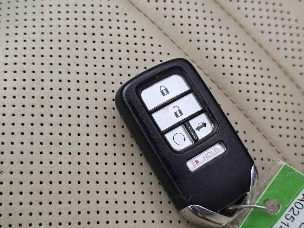 Used 2021 Honda Accord EX-L image 23