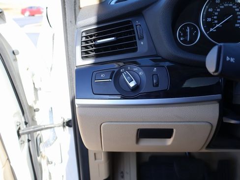 Used 2015 BMW X3 xDrive28i image 38