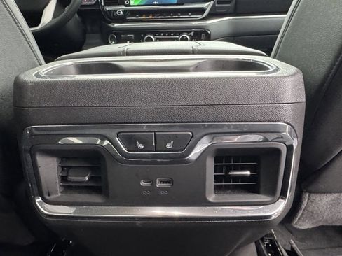 Used 2024 GMC Sierra 1500 SLT w/ SLT Premium Plus Package image 10