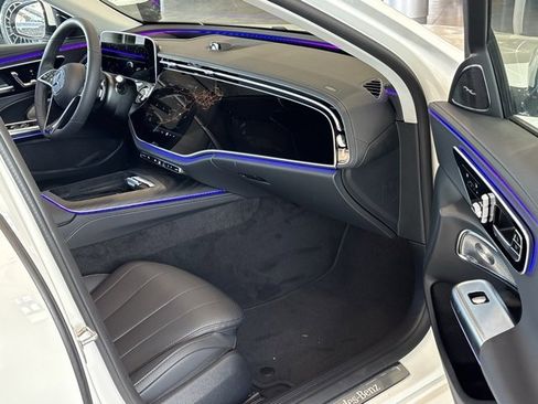 New 2025 Mercedes-Benz E 350 Sedan image 31