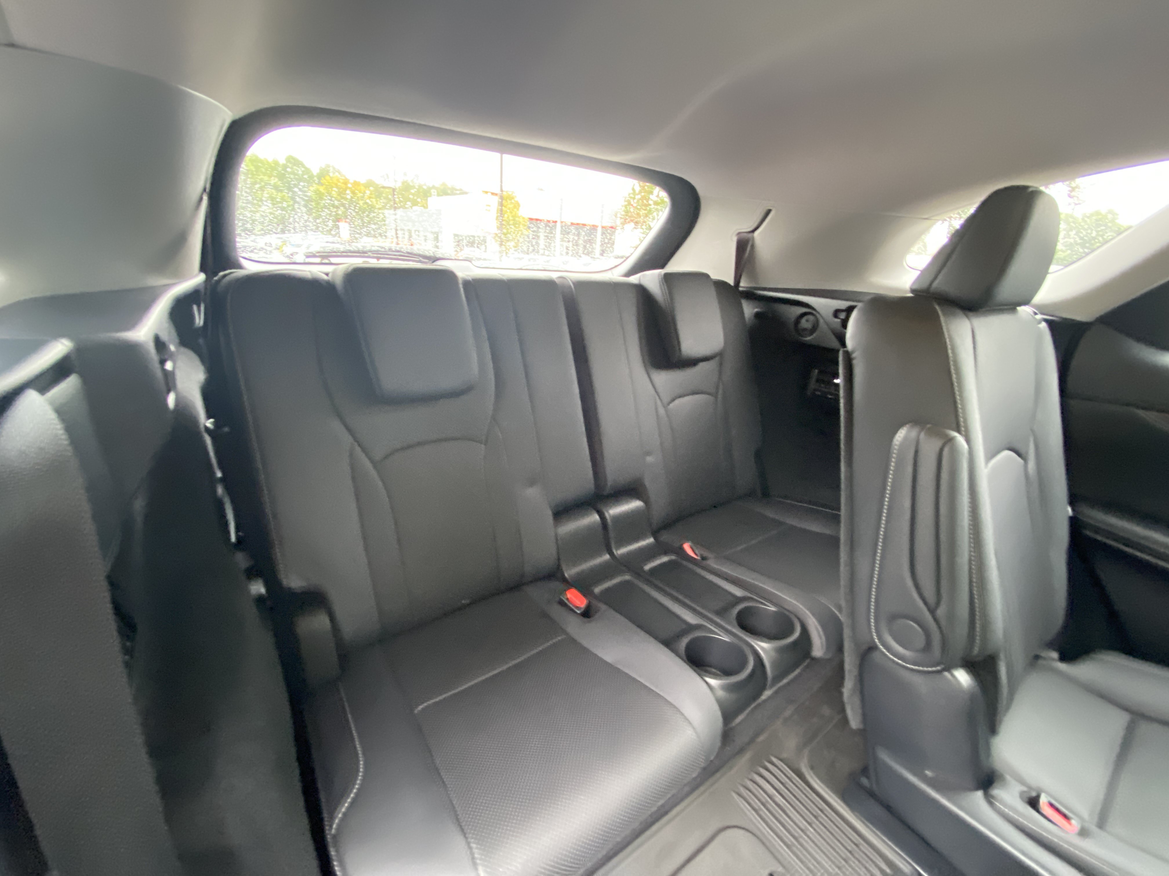 Used 2022 Lexus RX 350L Premium w/ Premium Package AWD/4WD image 26