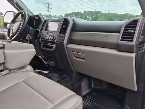 Used 2018 Ford F250 XL w/ XL Value Package AWD/4WD image 35
