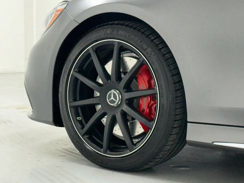 Used 2015 Mercedes-Benz S 63 AMG 4MATIC Coupe w/ Driver Assistance Package image 40