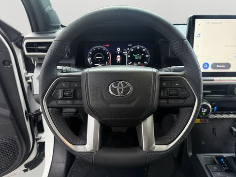 Used 2026 Toyota Tacoma TRD Off-Road w/ TRD Off Road Premium Package AWD/4WD image 12