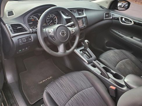 Used 2018 Nissan Sentra SV image 15