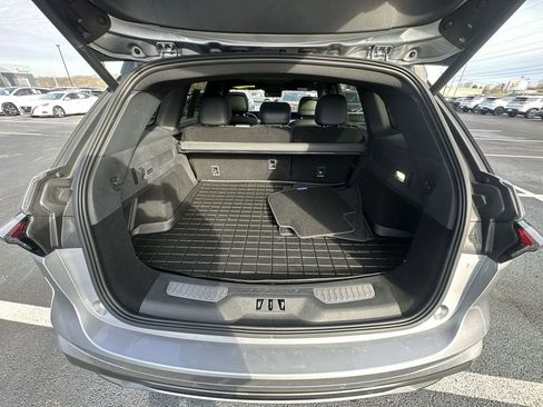 Used 2025 Lincoln Nautilus Reserve w/ Jet Appearance Package image 24