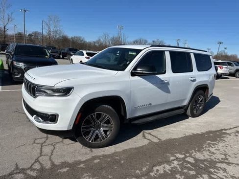 Used 2024 Jeep Wagoneer Series II image 14