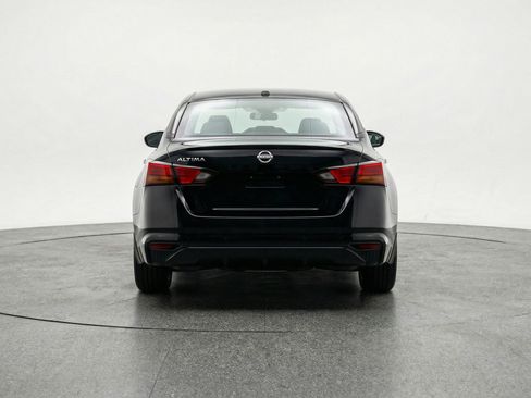 Used 2025 Nissan Altima 2.5 SV image 7