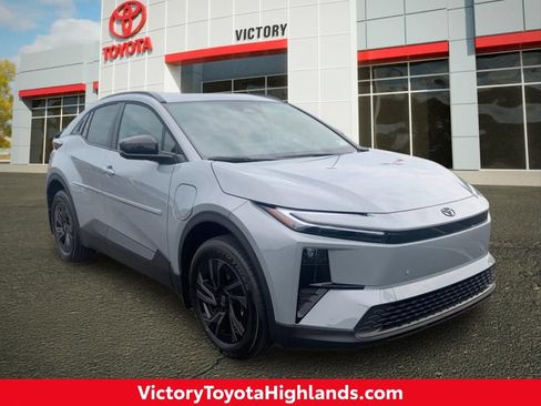 New 2026 Toyota C-HR AWD/4WD image 1