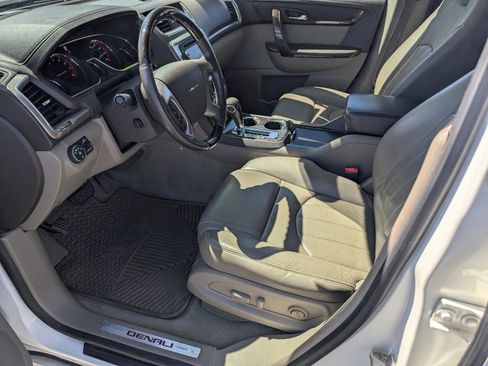 Used 2015 GMC Acadia Denali AWD/4WD image 11
