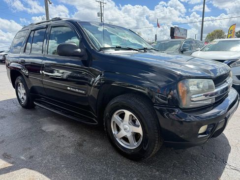 Used 2003 Chevrolet TrailBlazer LT w/ Preferred Equipment Group image 4